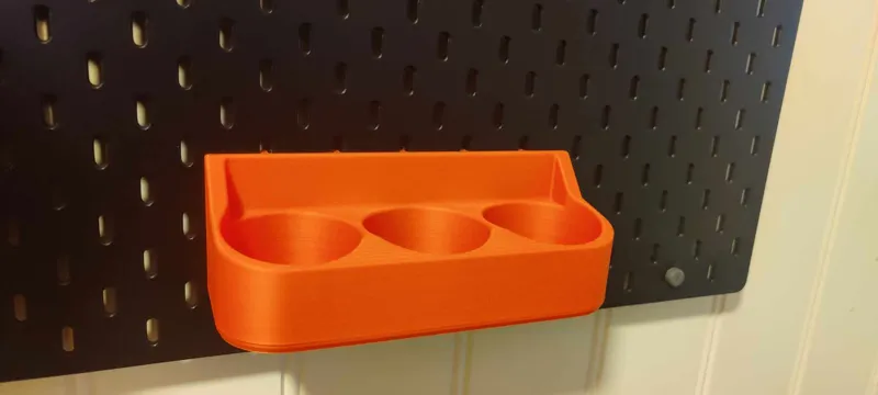 Skadis Spraycan Holder