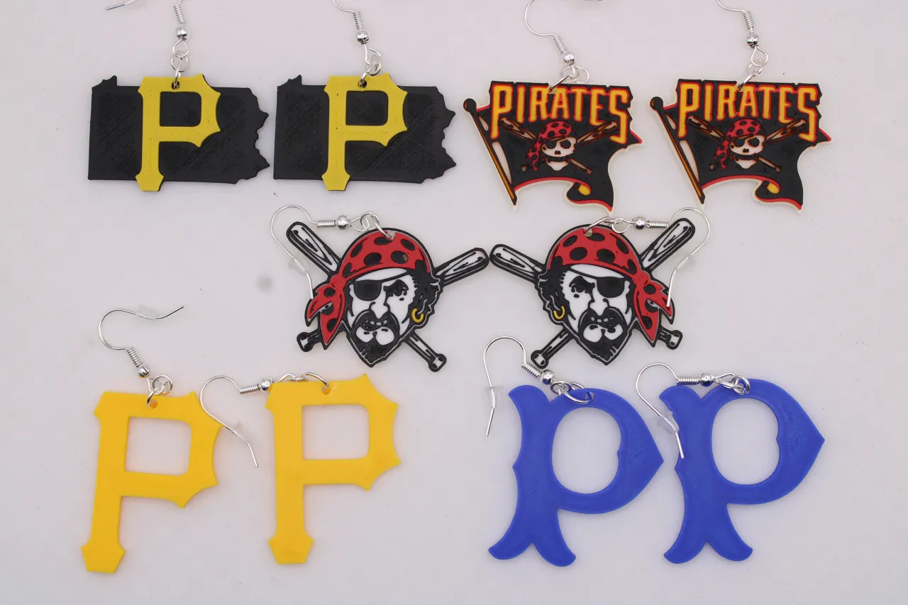 Pittsburg Pirates Earrings view 3
