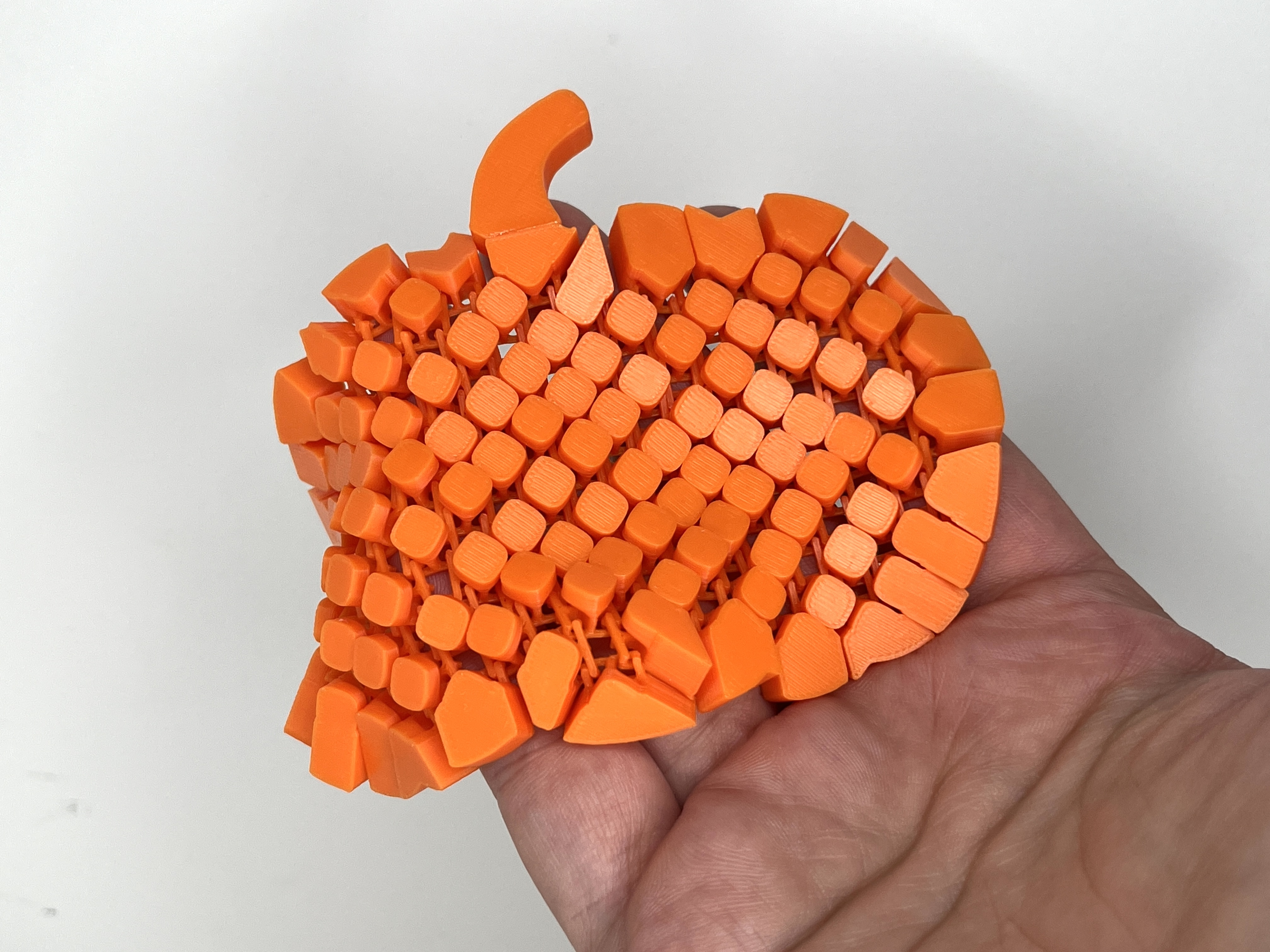 halloween flexi pumpkin fidget articulated toy - 1