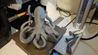Sculpture de poulpe support smartphone — photo 10