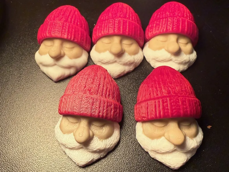 Santa Gnome head Babble
