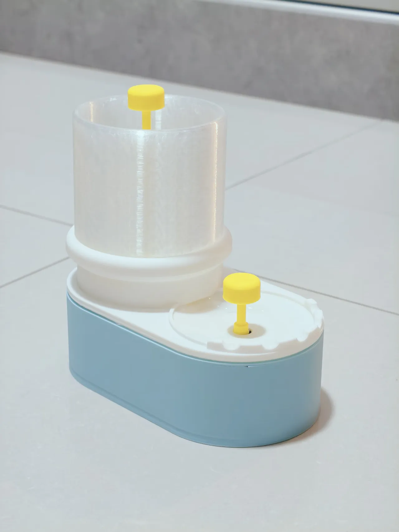 The Brush Washer view 2