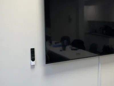 Samsung Remote Holder 