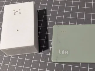 Box with Lid for a modded Tile Slim Tracker