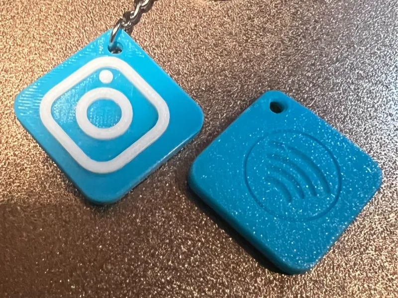 nfc instagram keychain for 25mm nfc tag Ntag215