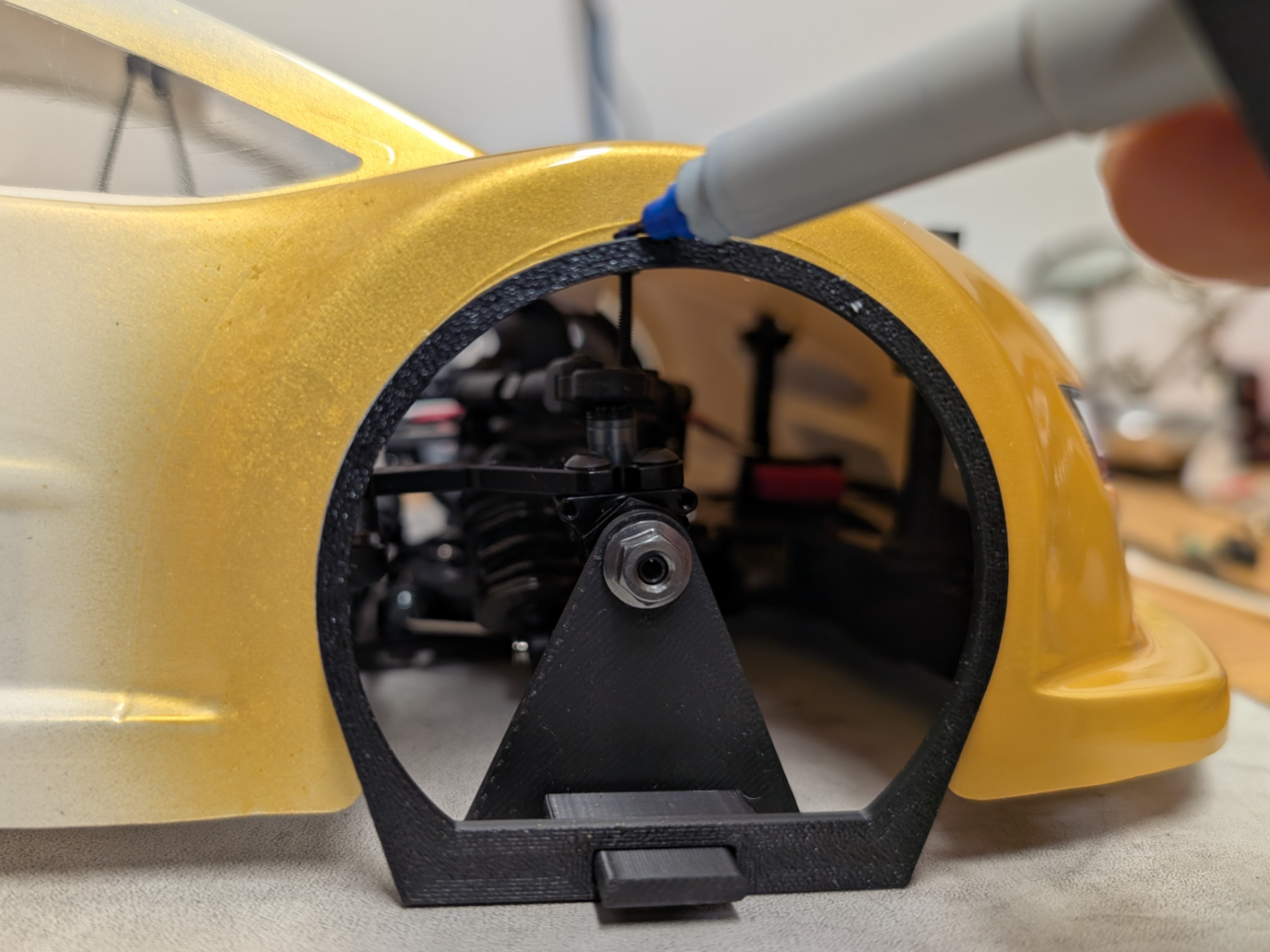 RC car wheel arch marker