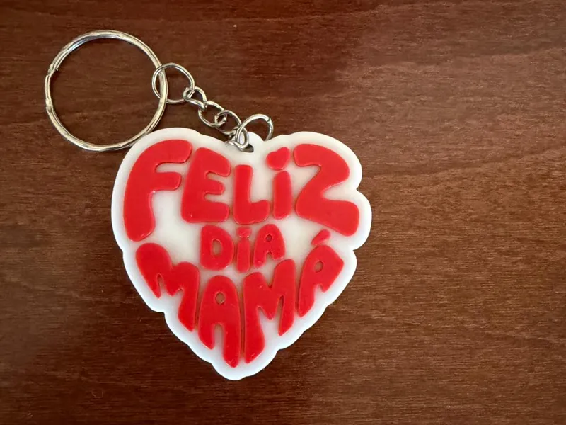 Llavero Corazón Feliz Día Mamá