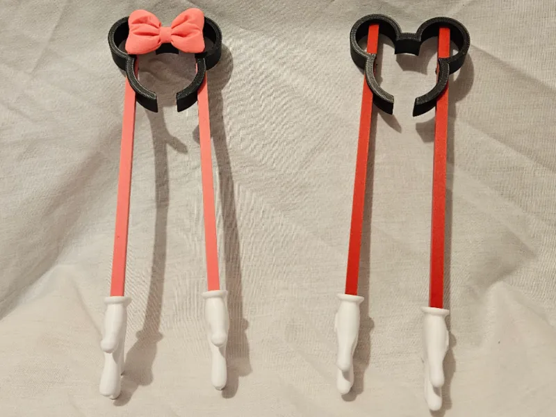 Mickey and Minnie Mouse Chopsticks