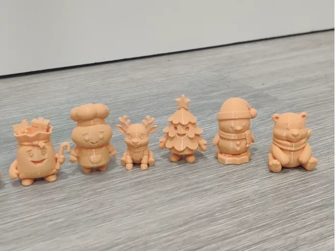 Christmas Chibi Cuties Set - 24 figuras de Natal