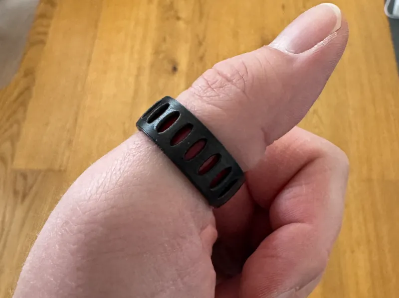 Fidget Ring – Always On, Always Ready 