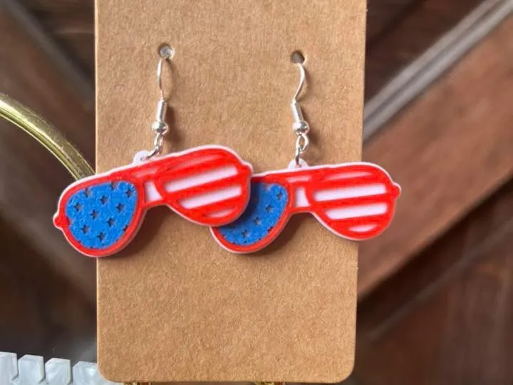 American Flag Earrings: Sunglasses