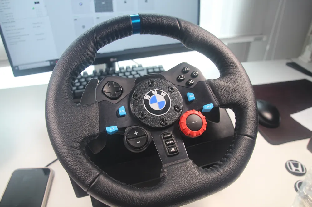 Interchangeable logos for the Logitech G29 racing wheel by juanherns ...
