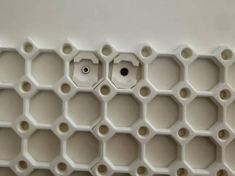 Flush Multiboard holder