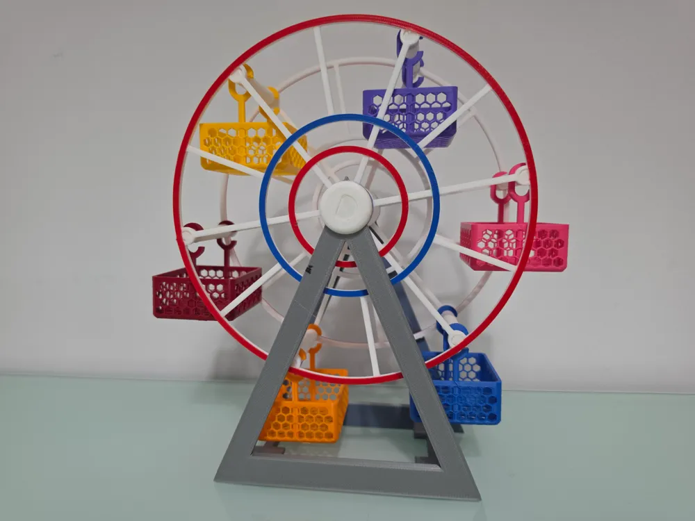 Caja o estuche: Motorized ferris wheel. Referencia del modelo original.