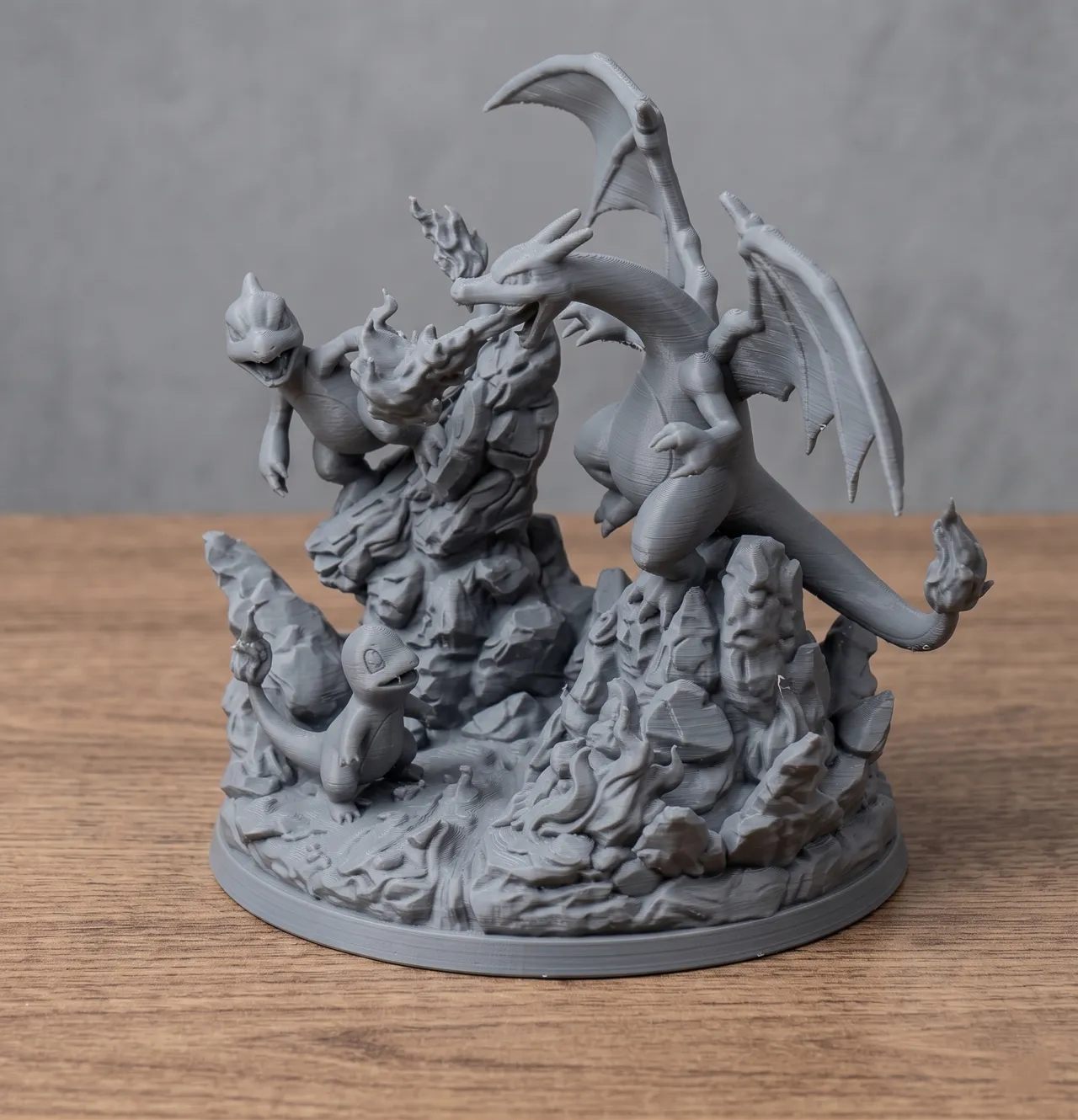Diorama - Charizard, Charmeleon & Charmander view 2