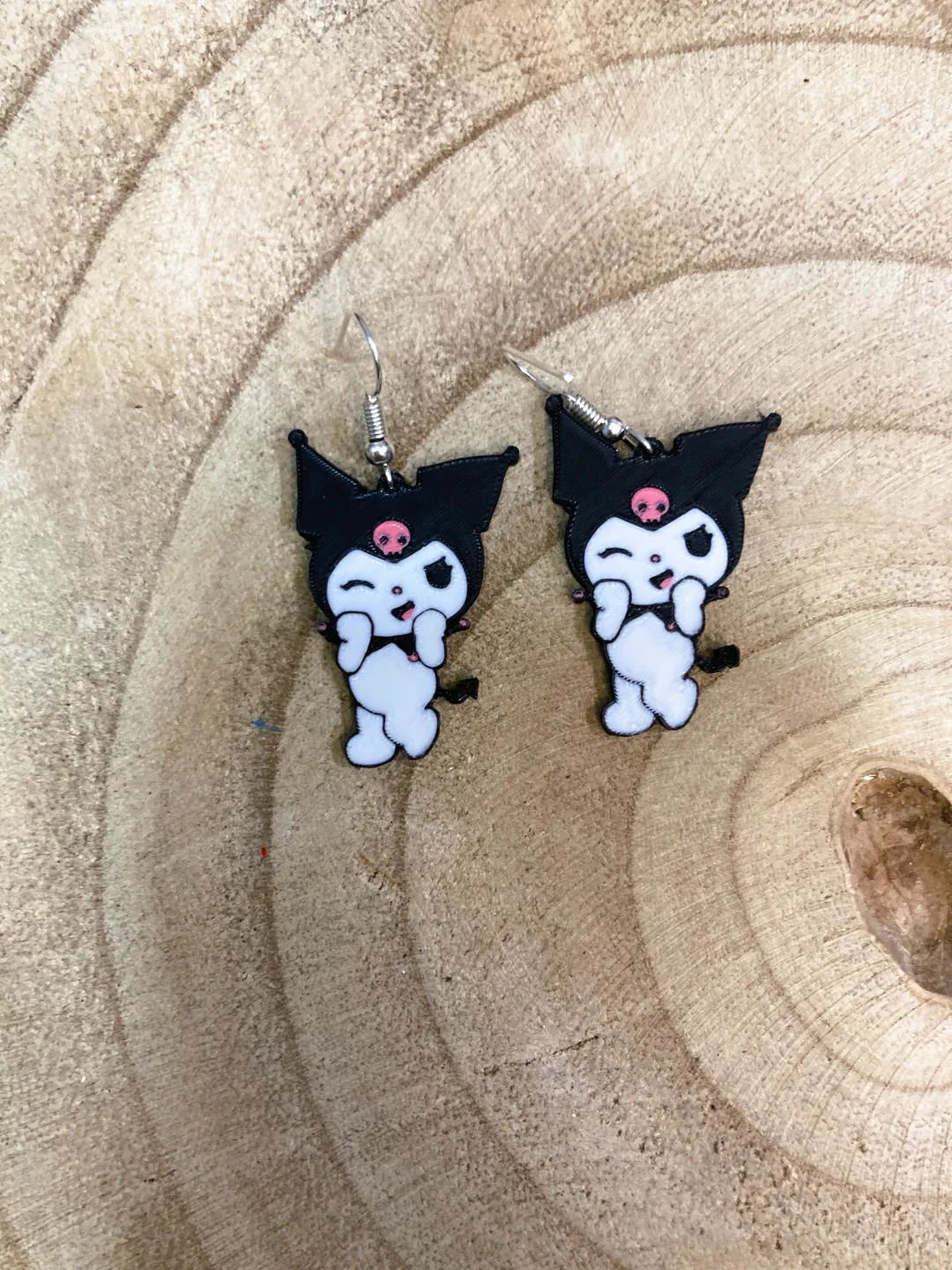 Standing Kuromi earrings view 3