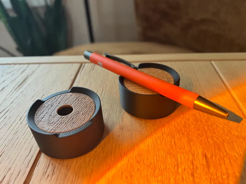 Wood Pen Stand