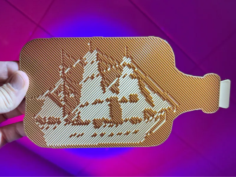 Holographic Effect Ship in a Bottle