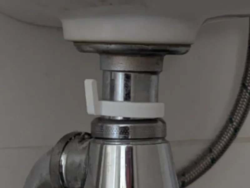 Hook for 32mm pipe