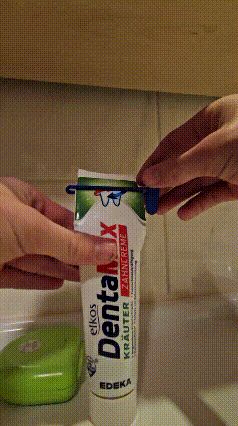 Zahnpastertube
