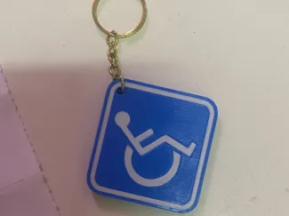 Llavero para baños de discapacitados