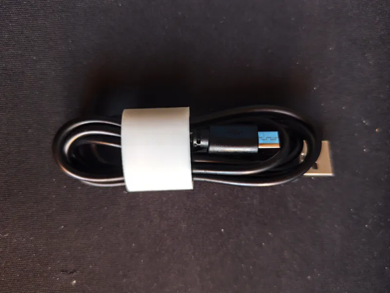 Minimalist Cable Clip