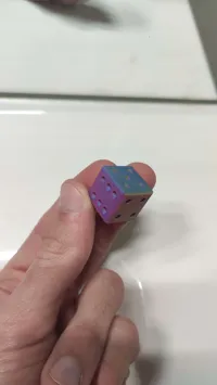Clean angle dice bi-tri color