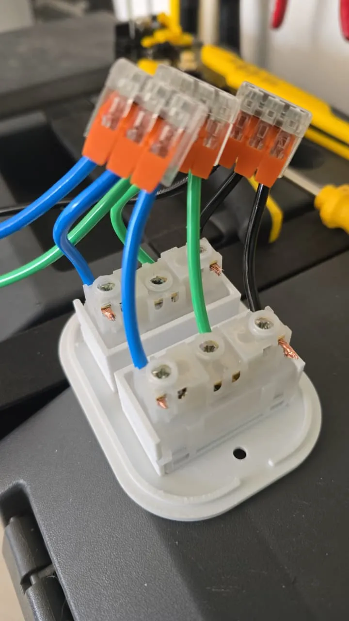 Double Surface Mount Socket - Tramontina Liz - Free 3D Print Model ...