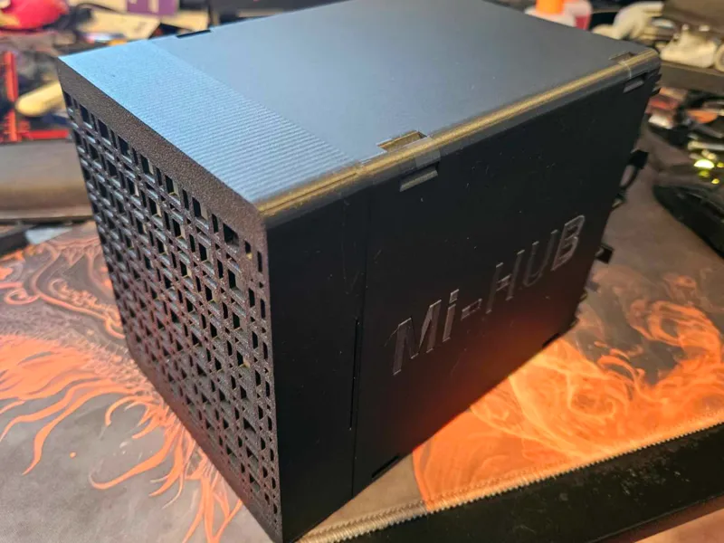 Mi-HUB - 5x 3.5 Inch Hard Drive Enclosure
