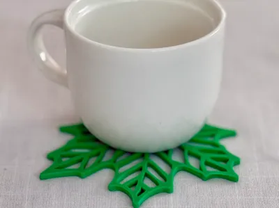 Maple Leaf Openwork Coaster