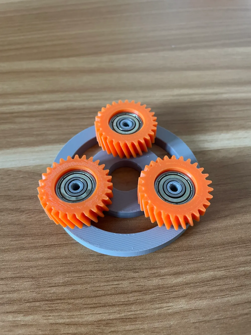 Gearbox (epicyclic gear box / helical gear) by stifler.schito MakerWorld