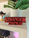 Spezielles Design, Stranger Things-Logo, Ornament, dekorative Figur, Geschenk