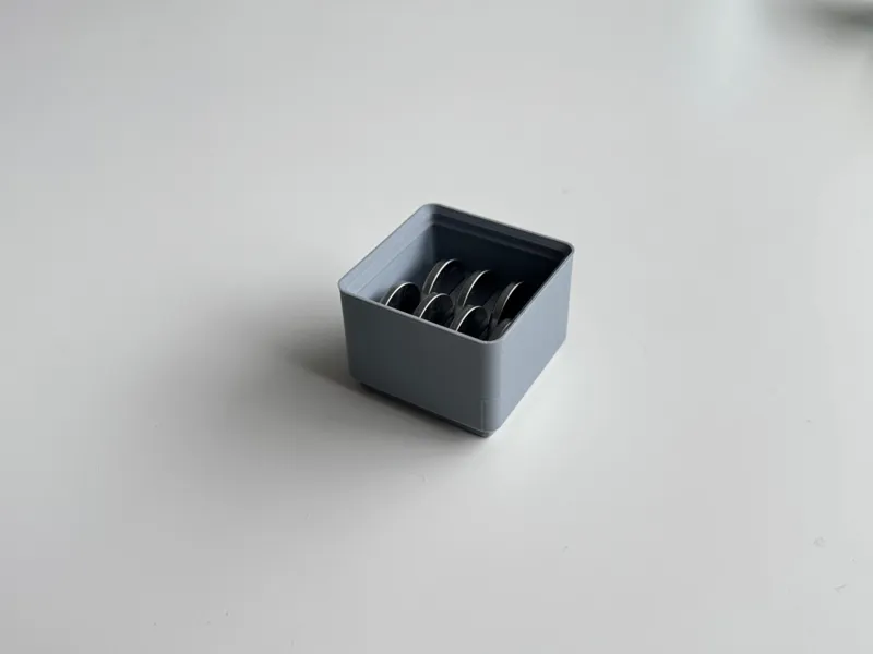 Gridfinity CR2032 battery holder 