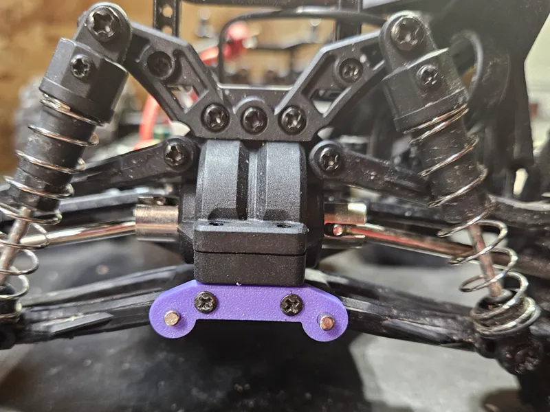 RC Car suspension arm mount DEERC