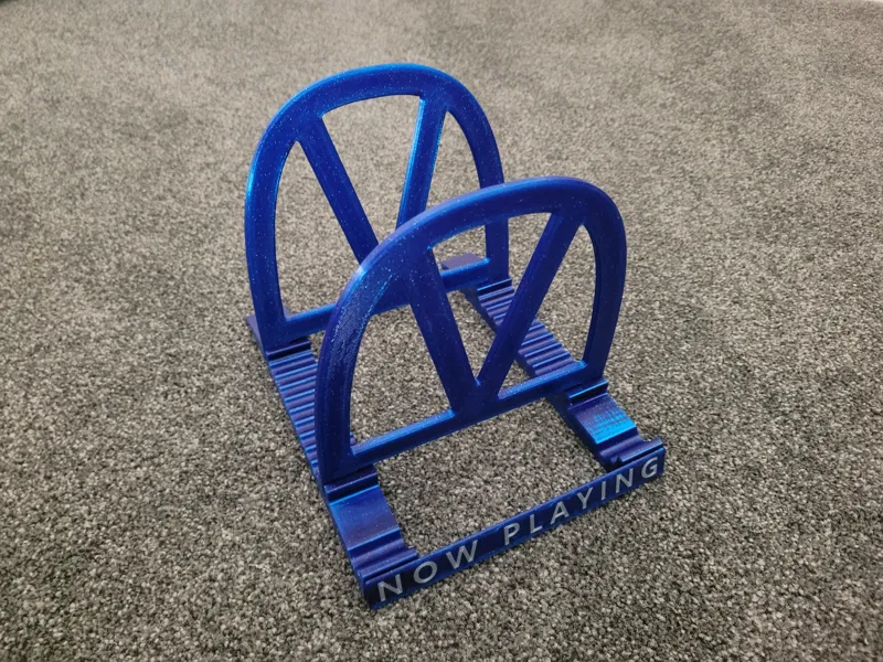 Flat pack inspired vinyl record album holder