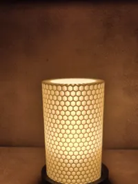 Lampe hexagonale — photo 2