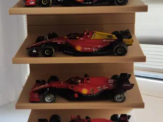 Modular decorative stand for f1
