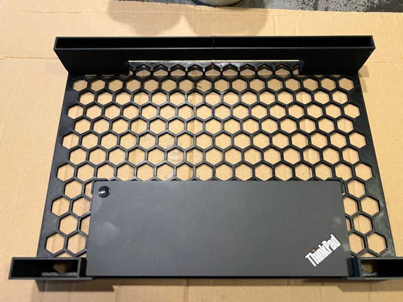 Lenovo P16 Gen2 TB4 Workstation Dock Stand