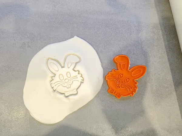 Emporte-pièce lapin de Pâques