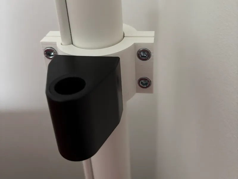 Holder of the Nävlinge light for the Nesttun bed.