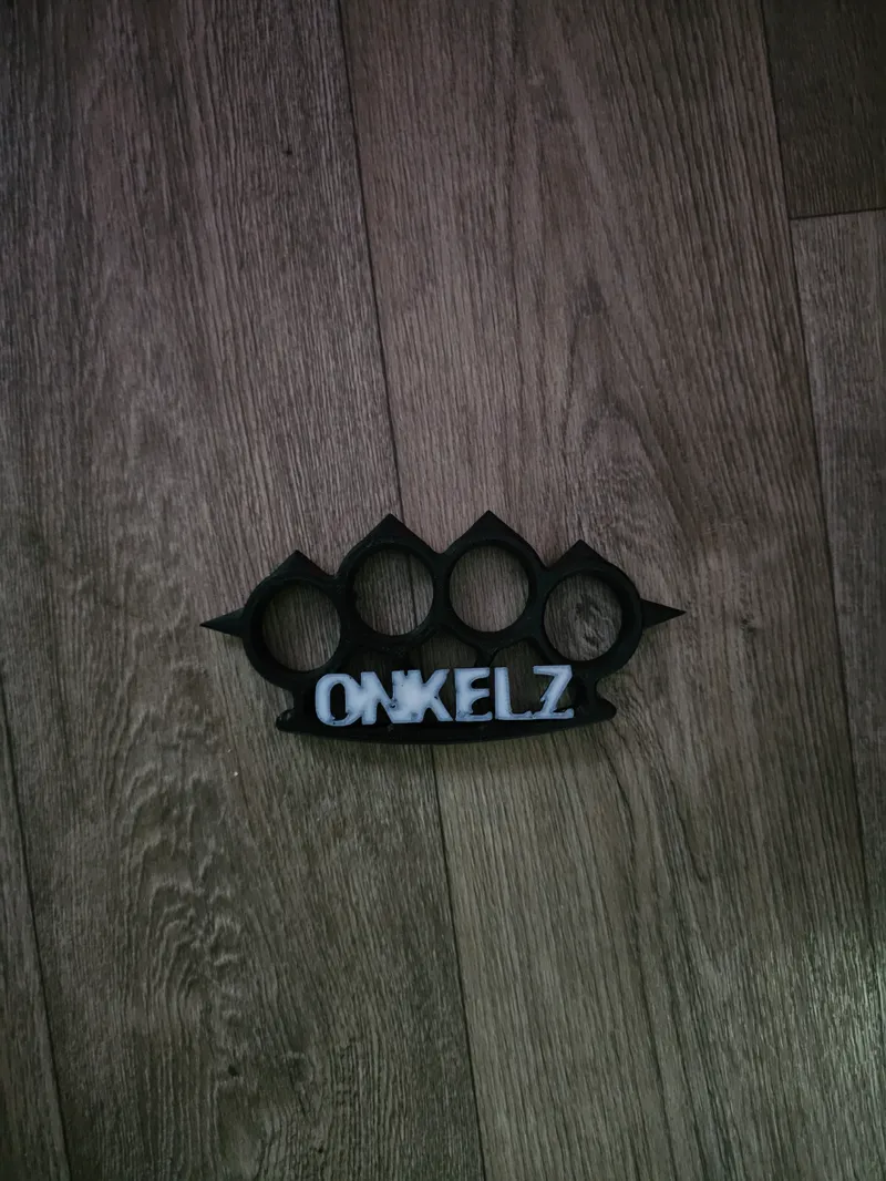 Onkelz  brass knuckles