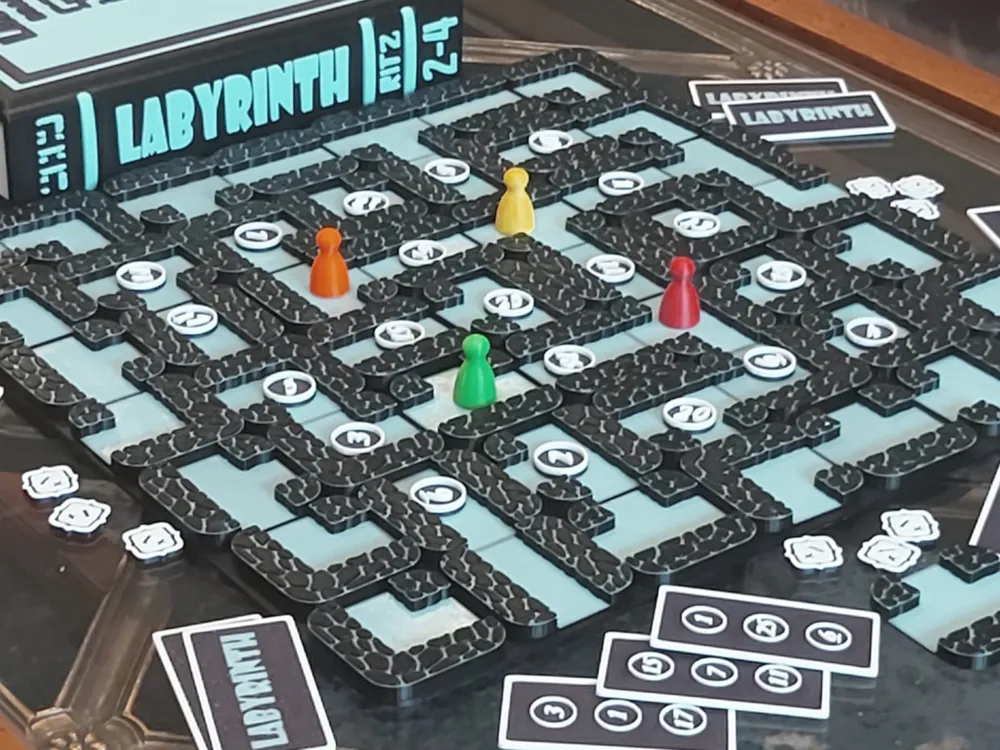 MASTER LABYRINTH - Bookcase Edition (version 2) by Ritz MakerWorld ...