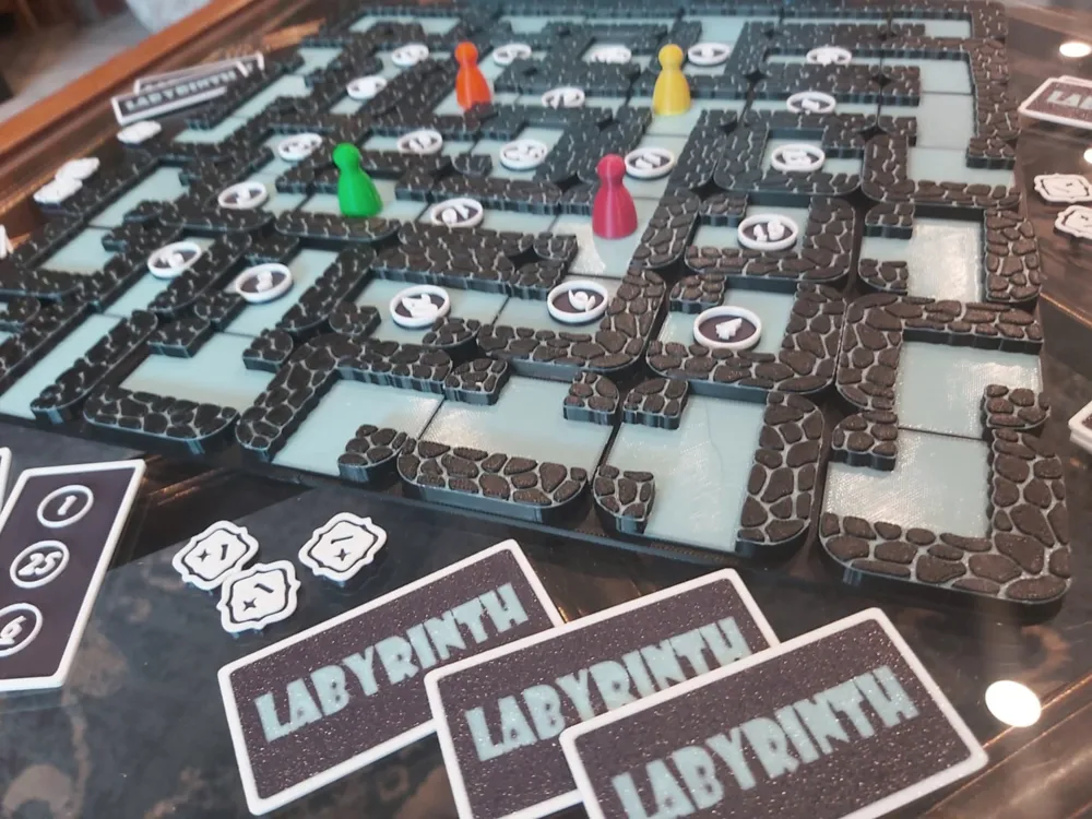 MASTER LABYRINTH - Bookcase Edition (version 2) by Ritz MakerWorld ...
