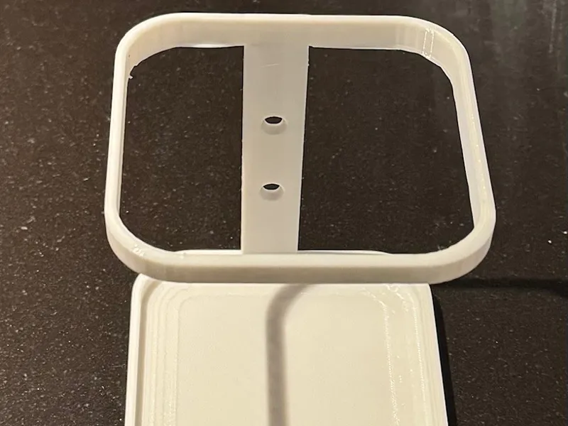 Nokia Beacon 2 wall mount with screw holes