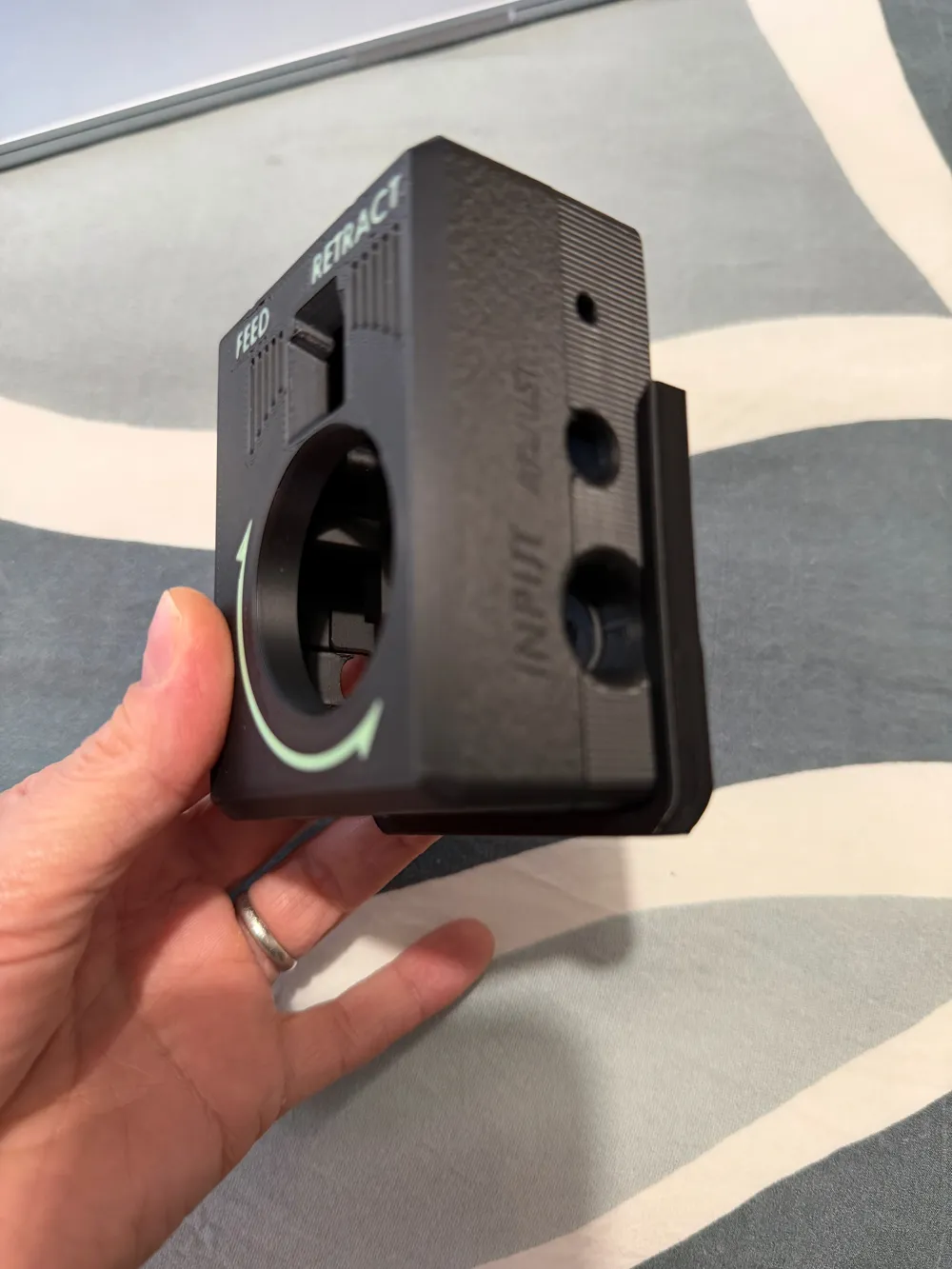 TPU Feed Assist Module Low Profile mount - Free 3D Print Model - MakerWorld