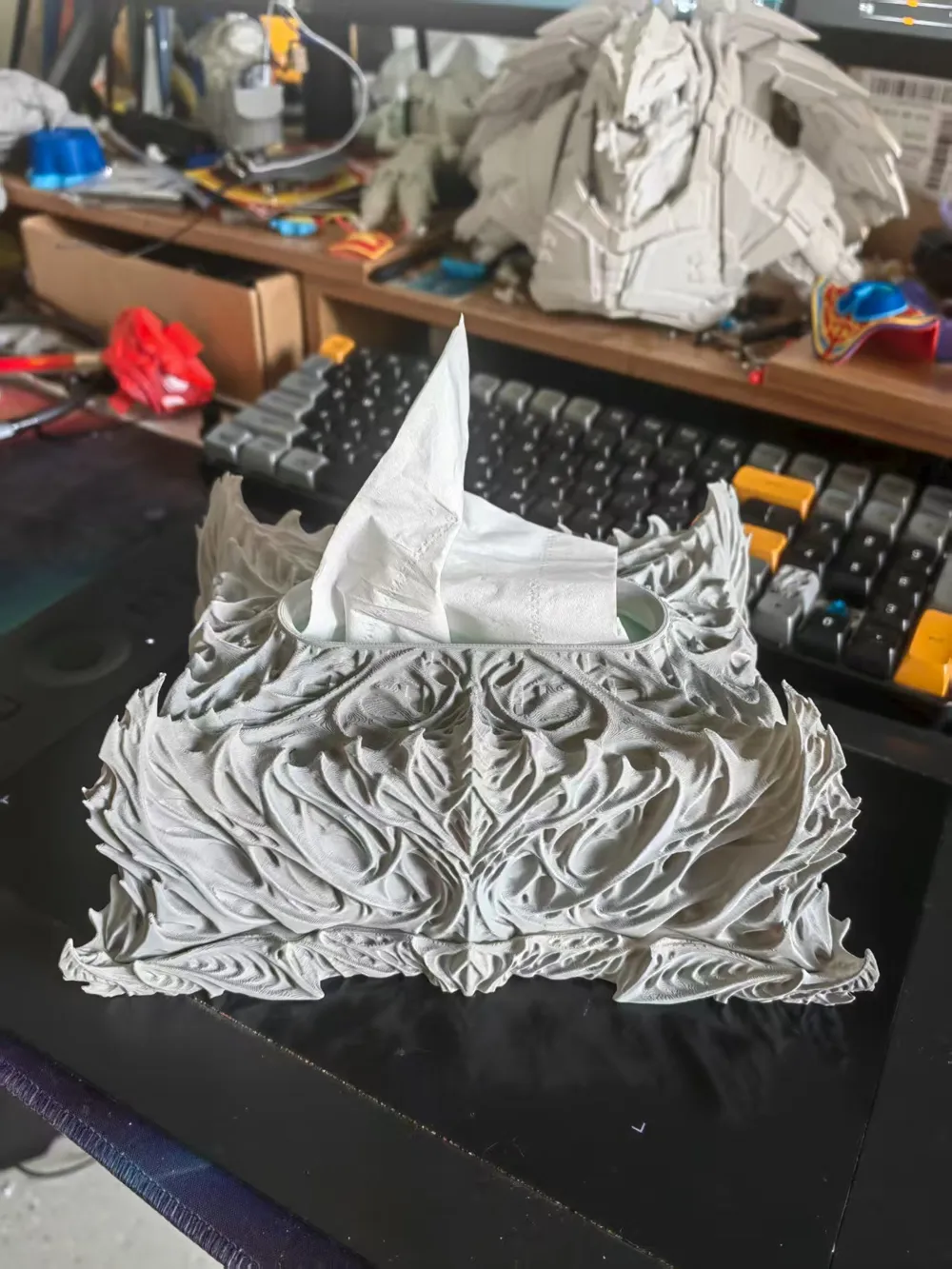 Zerg Nest Altar Tissue Box - Free 3D Print Model - MakerWorld