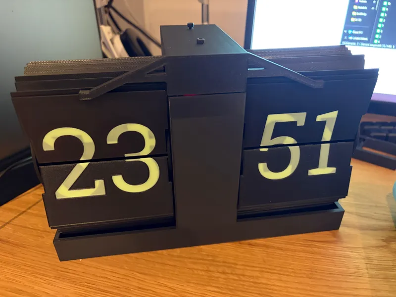 Split Flap Clock ohne Box mit Glow