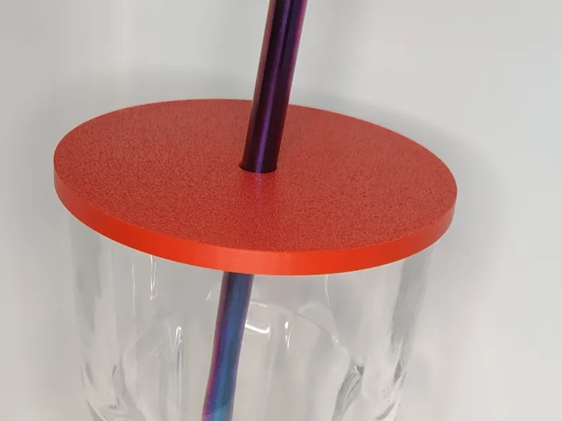 Parametric lid for drinking glasses, opt. straw V2
