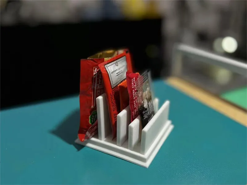 Material bag vertical partition