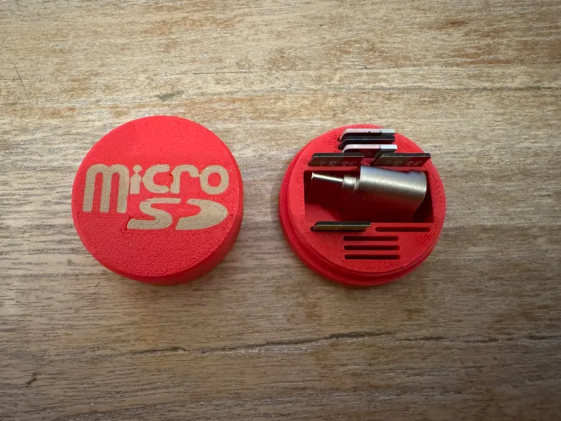 Tiny Micro SD Card Box